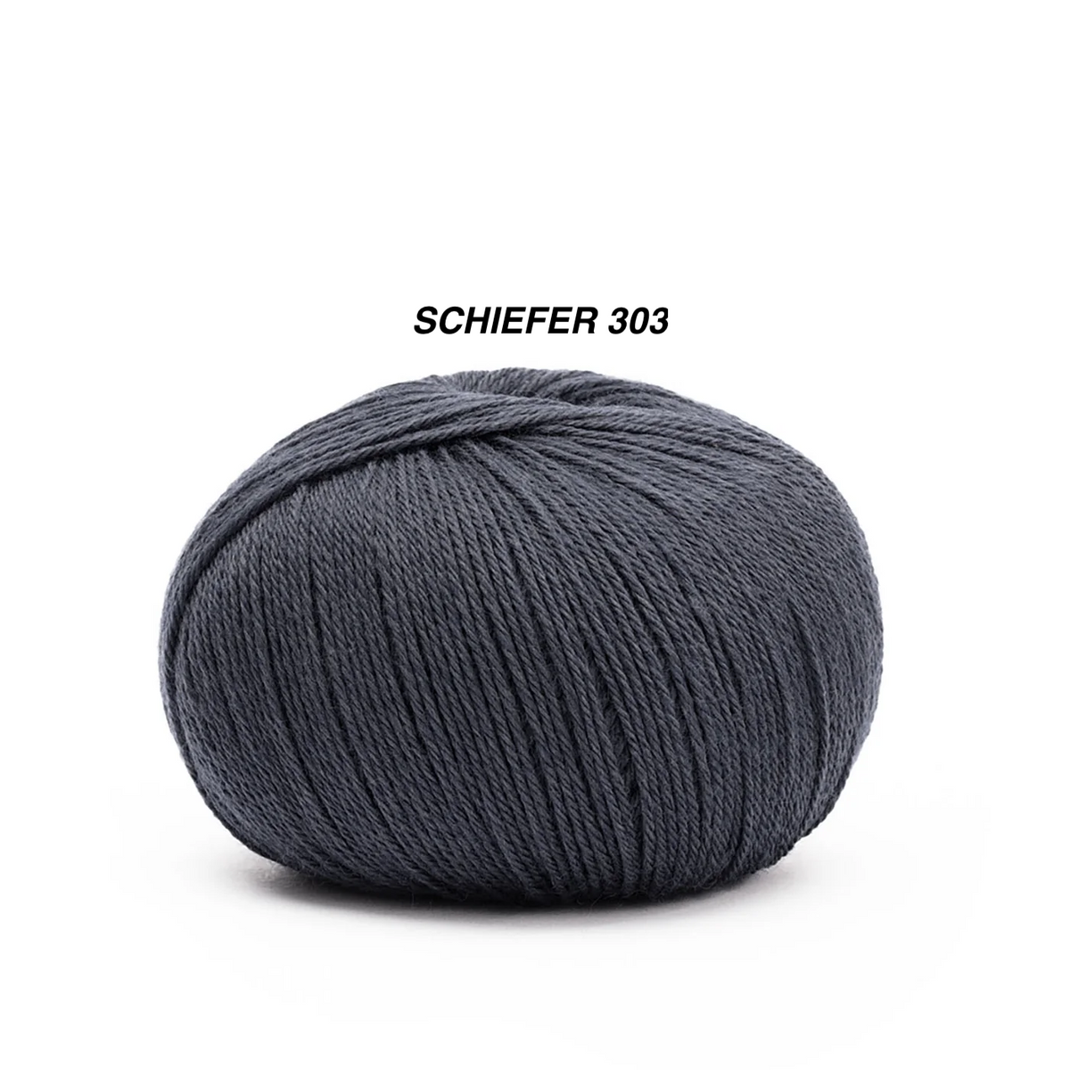 ascuali Merino Baby, Garnknäuel in Schiefer 303 auf weissem Hintergrund